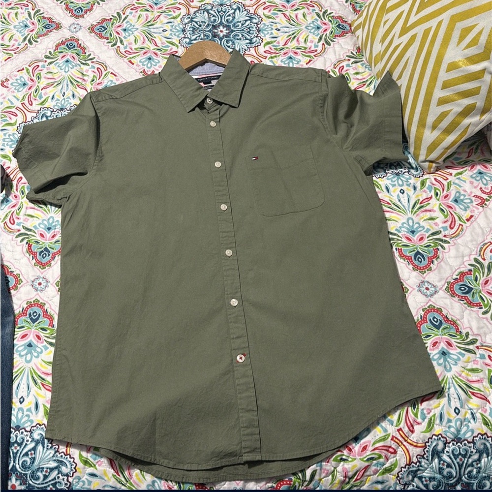 I haven’t use this shirt in a while & style change throughout time HMU OR TRADES